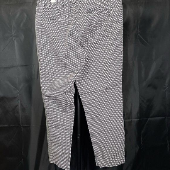 Liz Claiborne Men's Black and White Checkered Pants - Picture 6 of 8